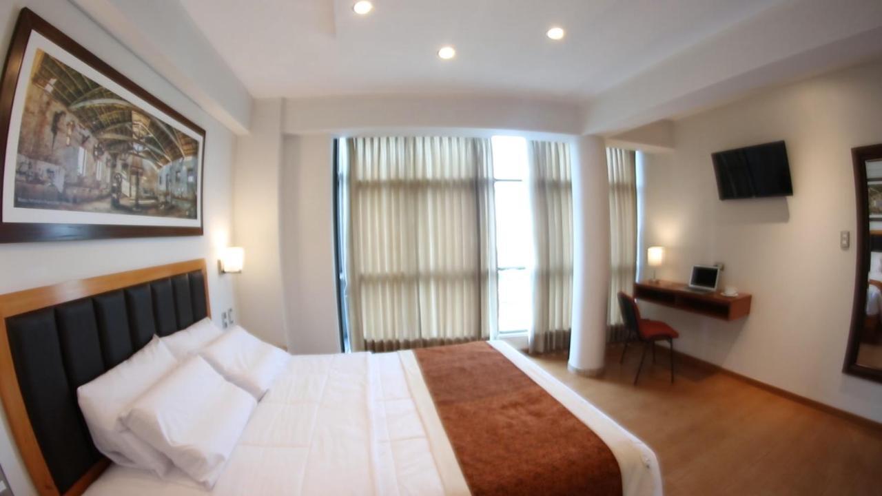 Hotel Ottavis Чиклайо Екстер'єр фото