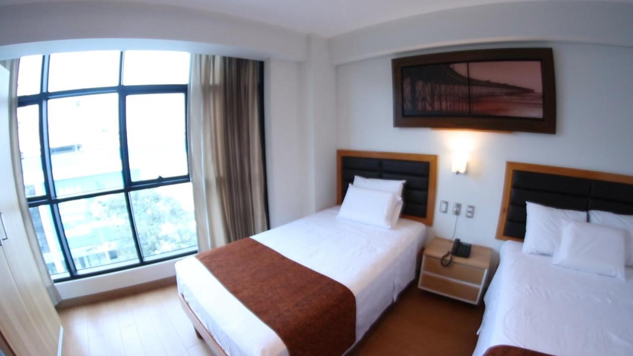 Hotel Ottavis Чиклайо Екстер'єр фото