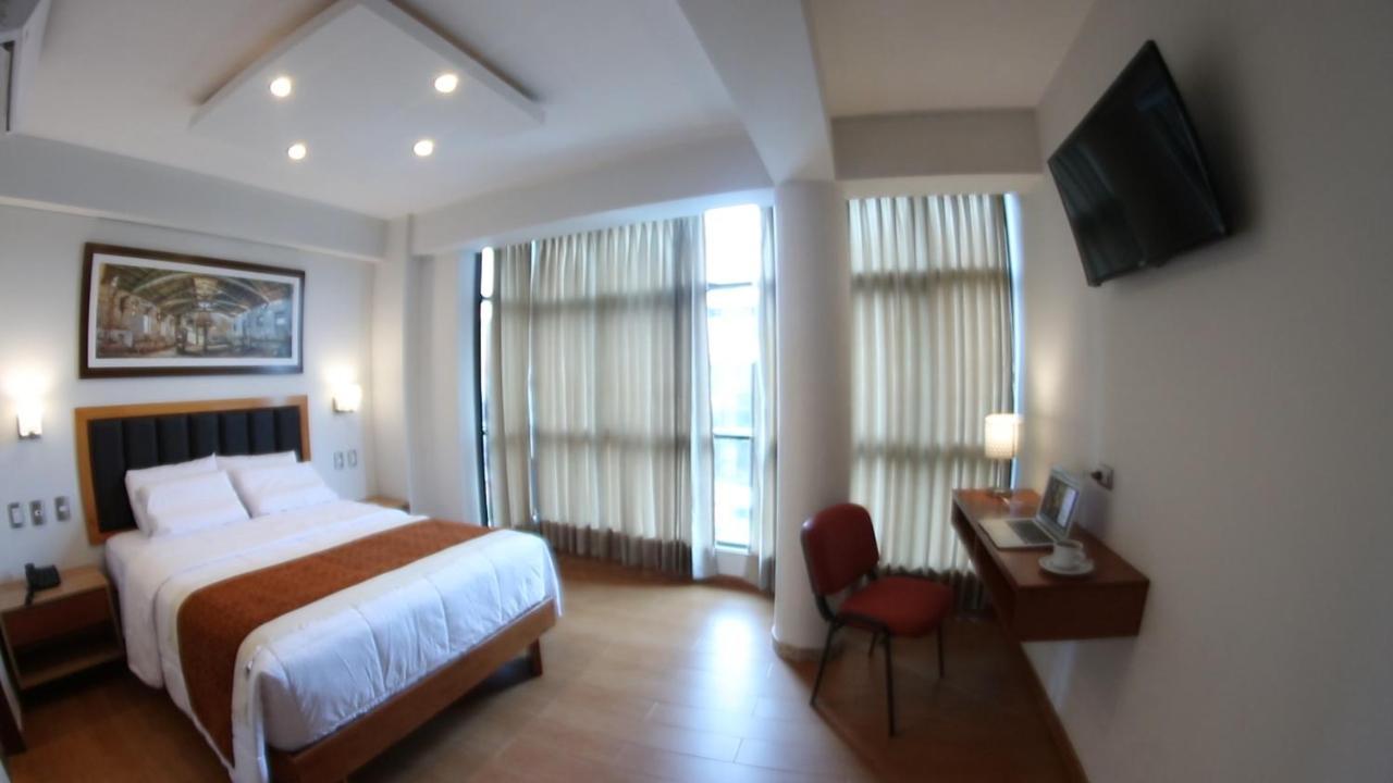 Hotel Ottavis Чиклайо Екстер'єр фото